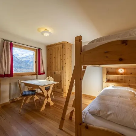 Chesa Diala - Apartament *