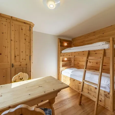 Apartament Chesa Diala - *